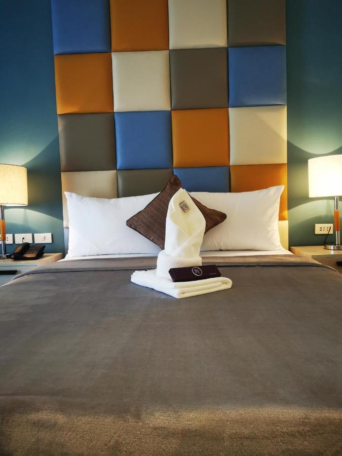Yes Hotel Pandi Bulacan エクステリア 写真